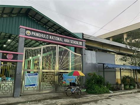 Panghulo National High School.